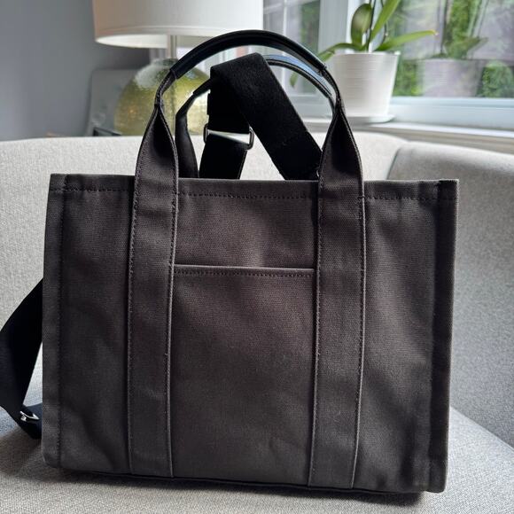 Quince Organic Canvas Small Crossbody Tote Charcoal Black - Picture 2 of 13